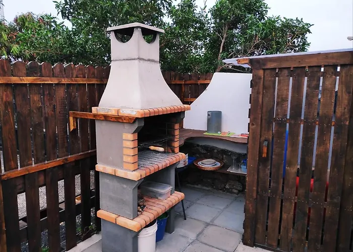 Lucia - La Lava Летний дом *