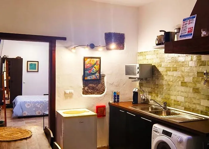 Lucia - La Lava Летний дом *