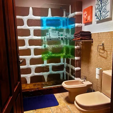 Lucia - La Lava Country house Macher