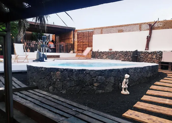 Country house Lucia - La Lava *