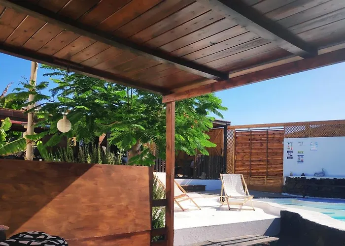 Lucia - La Lava Country house Macher