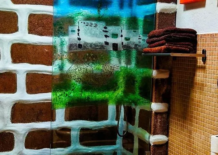 Lucia - La Lava Country house *