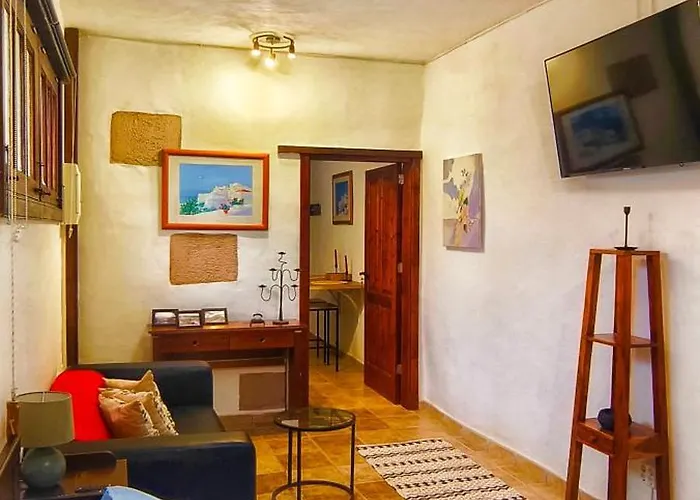 Lucia - La Lava Mácher