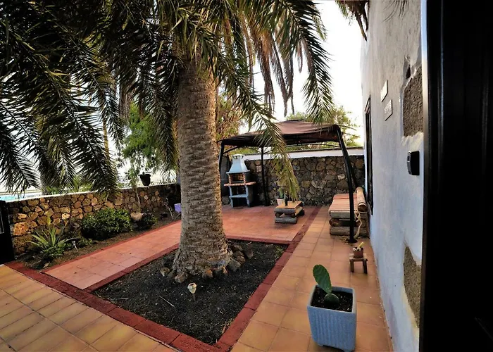 Lucia - La Lava Mácher